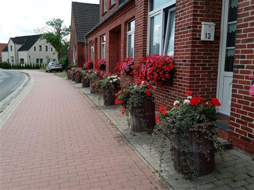 Holiday Home/Apartment - 5 persons -  - Loppersumer Straße - 26759 - Hinte / Loppersum