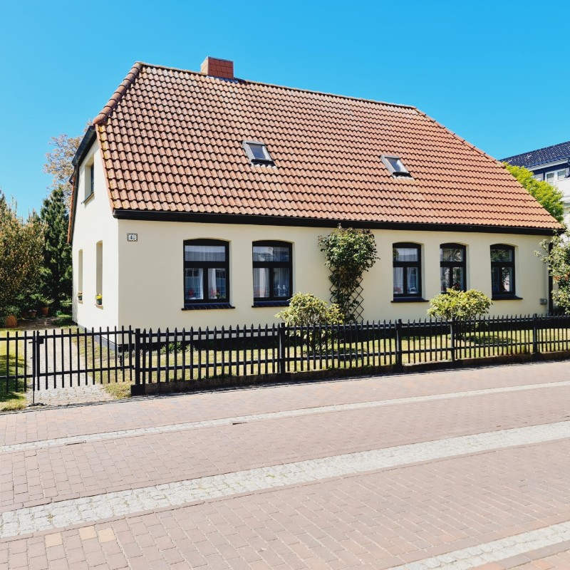 Ferielejlighed - 2 personer -  - Hermann-Häcker-Straße - 18225 - Kühlungsborn