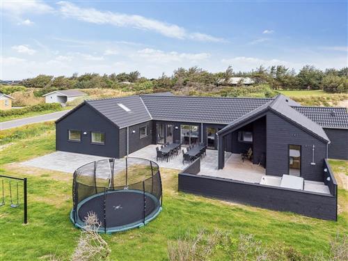 Sommerhus - 20 personer -  - Kystvejen - Nr. Lyngby - 9480 - Løkken