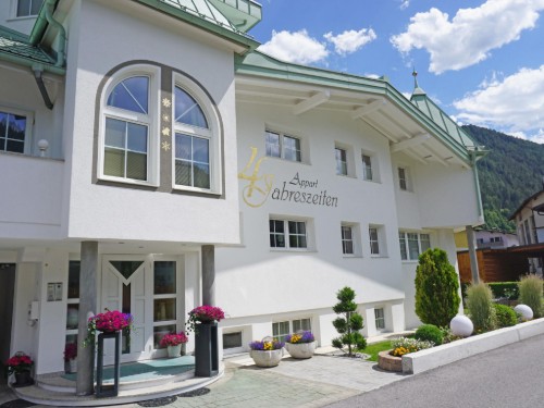 Ferienwohnung - 4 Personen -  - 6531 - Ried Im Oberinntal