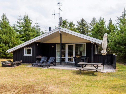 Ferienhaus - 4 Personen -  - Strandfogedvej 9 B - 6854 - Henne Strand