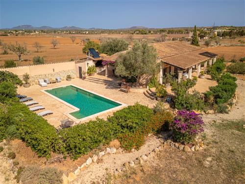 Holiday home - 6 persons -  - Ses Salines - 07630