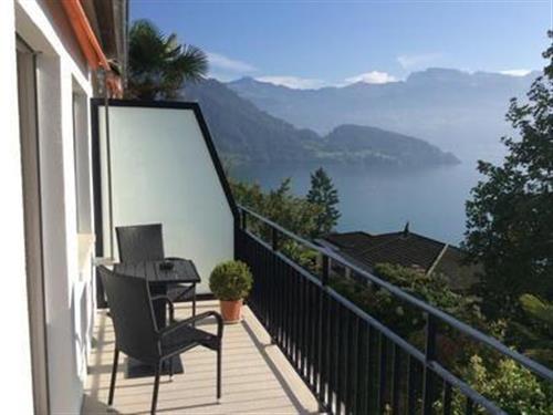 Holiday apartment - 3 persons -  - Unterwilenweg - 6354 - Vitznau