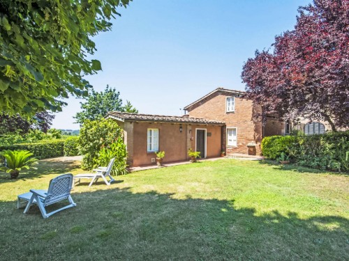 Fritidshus - 6 personer -  - 51017 - Pescia