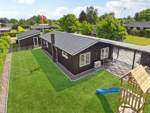 Sommerhus - 9 personer -  - Rugvænget - Øster Hurup - 9560 - Hadsund