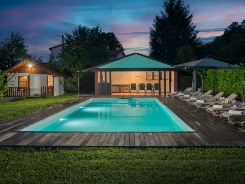 Villa - 8 personer -  - 52402 - Cerovlje