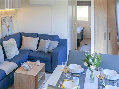 Holiday Home/Apartment - 6 persons -  - Austraße 40 Haus - Riedenburg Im Altmühltal - 93339 - Riedenburg