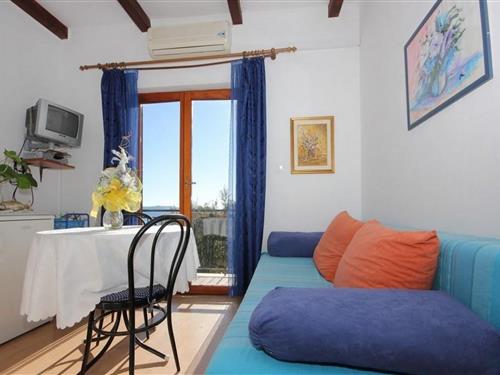 Holiday apartment - 4 persons -  - 20234 - Brsecine