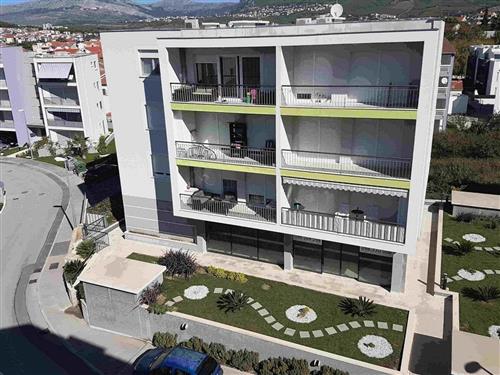 Holiday apartment - 4 persons -  - Ulica Domovinskog rata - 21312 - Podstrana