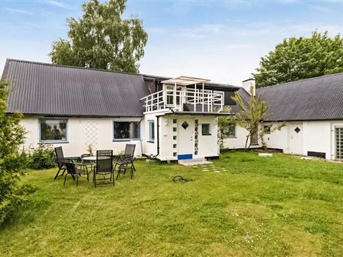 Sommerhus - 7 personer -  - Gamla Mälarhusvägen - 276 45 - Löderup