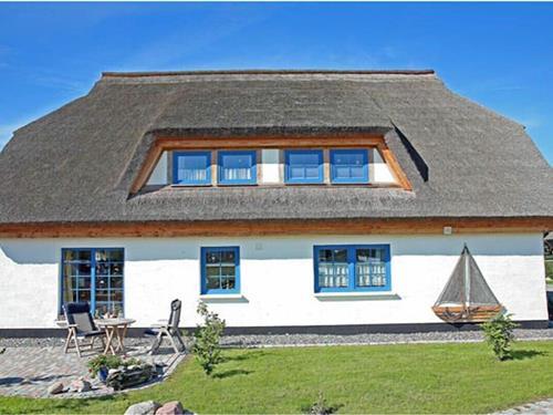 Sommerhus - 4 personer -  - 18556 - Breege