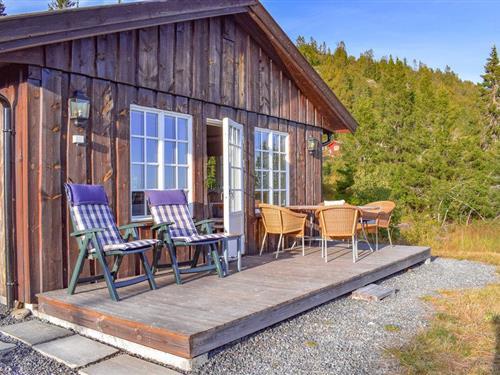 Holiday home - 6 persons -  - Hyllebakkatn - 2890 - Etnedal