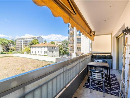 Holiday apartment - 4 persons -  - 06400 - Cannes