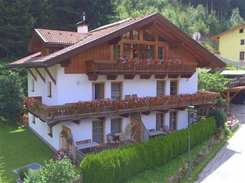 Holiday Home/Apartment - 4 persons -  - Rabland - 9919 - Heinfels