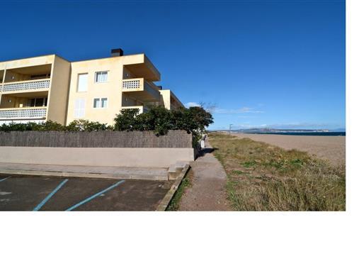 Holiday Home/Apartment - 4 persons -  - 17256 - Pals