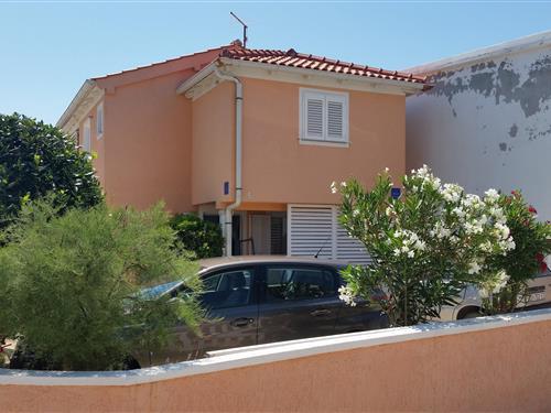 Holiday Home/Apartment - 6 persons -  - Vir - 23234 - Vir