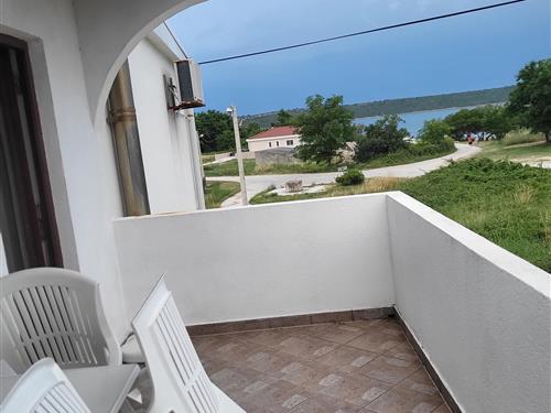 Holiday Home/Apartment - 4 persons -  - Ljubac - HR-23248 - Razanac