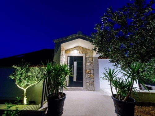 Holiday apartment - 4 persons -  - David cesta - 21420 - Bol