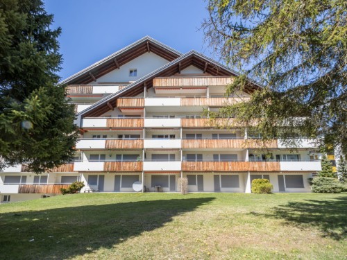 Holiday apartment - 3 persons -  - 7031 - Laax