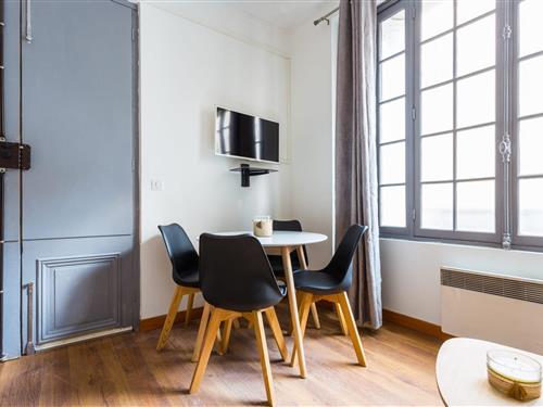 Holiday Home/Apartment - 4 persons -  - 75017 - Paris