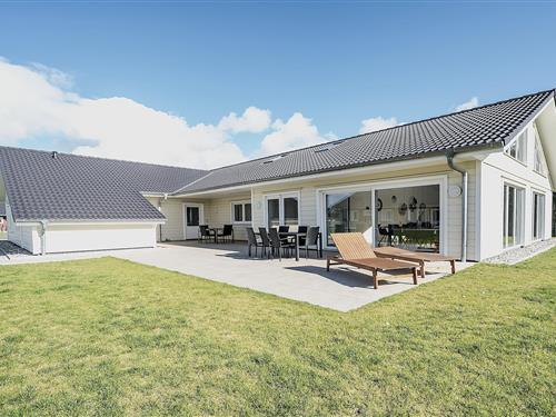 Sommerhus - 12 personer -  - 25899 - Dagebüll