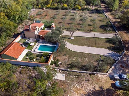 Sommerhus - 4 personer -  - Masline - Ploce-Desne - 20341 - Desne