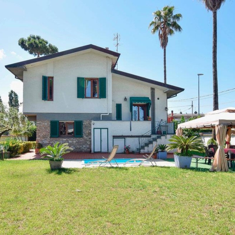 Sommerhus - 6 personer -  - Via dei Tulipani - 55041 - Lido Di Camaiore