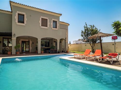 Holiday home - 10 persons -  - Carril Ruperto - 11140 - Conil De La Frontera