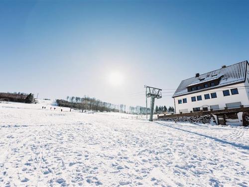 Sommerhus - 6 personer -  - 59929 - Brilon