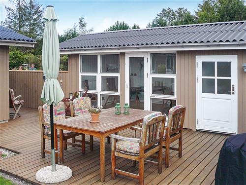 Holiday Home/Apartment - 6 persons -  - Kongevejen - 9370 - Hals