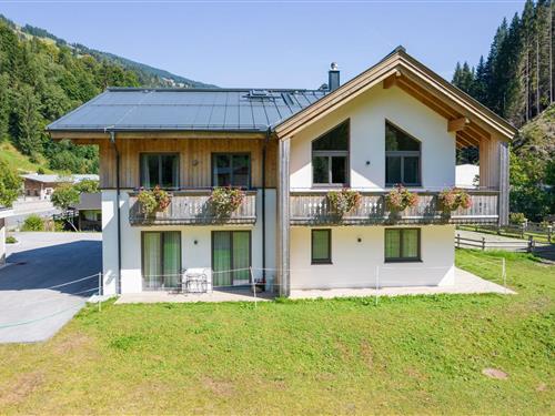 Holiday Home/Apartment - 2 persons -  - 5753 - Saalbach-Hinterglemm