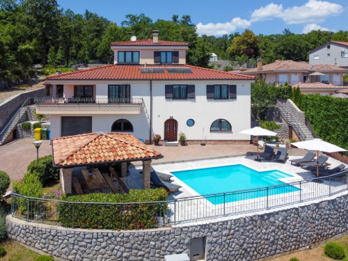 Feriehus - 12 personer -  - 51215 - Opatija