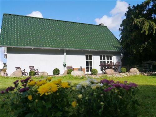 Holiday home - 5 persons -  - Dorfstraße - 18581 - Putbus