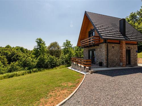 Holiday home - 4 persons -  - Lipovlje - Lika-Lipovlje - 53220 - Lipovlje