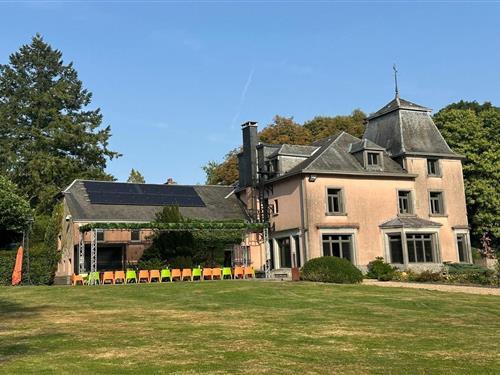 Slot / Borg - 32 personer -  - 6810 - Jamoigne