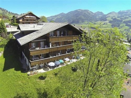 Holiday Home/Apartment - 5 persons -  - Zweisimmen - 3770