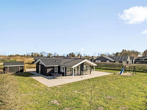 Holiday Home/Apartment - 10 persons -  - Haslevgårde Eng - Øster Hurup - 9560 - Hadsund