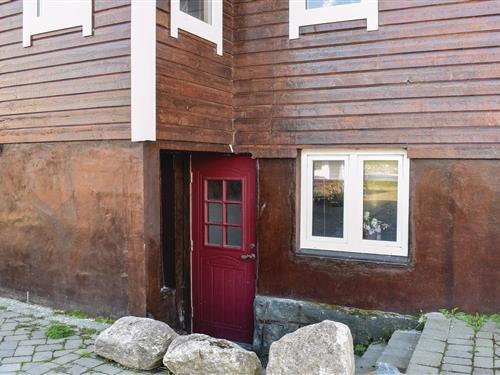 Sommerhus - 6 personer -  - Ødegardsvegen - 6052 - Giske