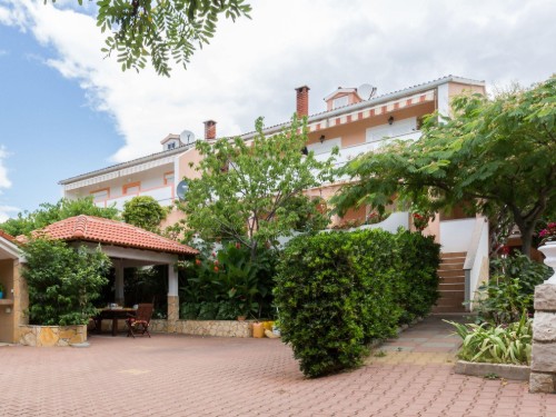 Ferielejlighed - 7 personer -  - Šimuni - 23251 - Kolan