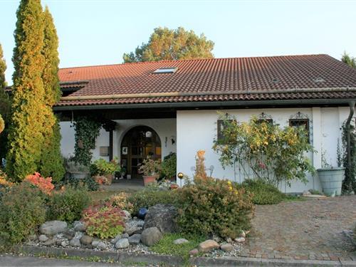 Holiday Home/Apartment - 2 persons -  - Pfarrer-Anleitner-Straße - 86971 - Peiting