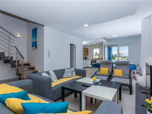 Holiday home - 8 persons -  - Privlaka - 23233