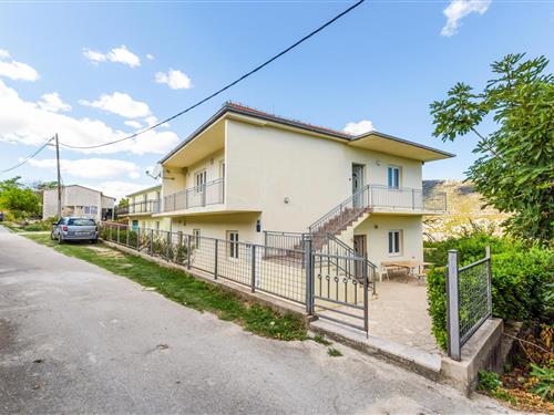 Sommerhus - 12 personer -  - Put Gospe Lurdske - Omis-Kucice - 21208 - Kucice