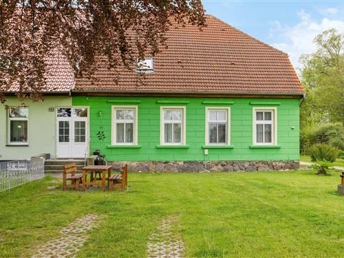 Holiday Home/Apartment - 5 persons -  - Am Teich - 18445 - Kramerhof