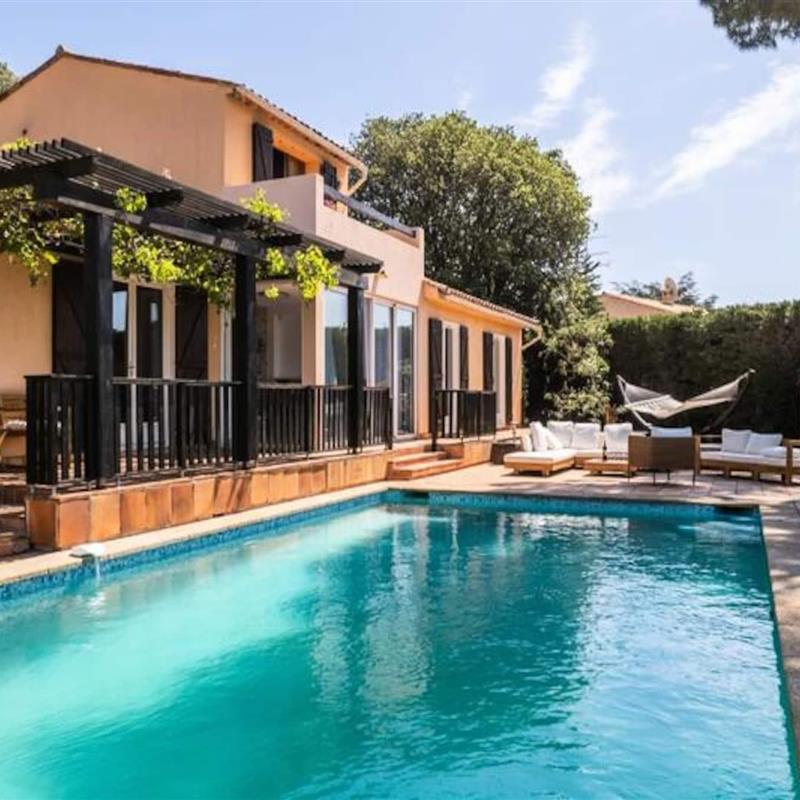 Ferielejlighed - 8 personer -  - 06550 - La Roquette