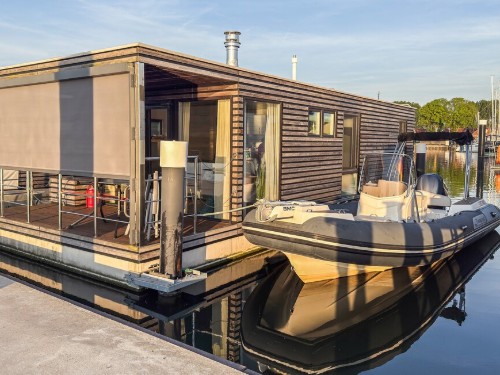 Houseboat - 4 persons -  - Oostvaardersdijk - 8244 PB - Lelystad