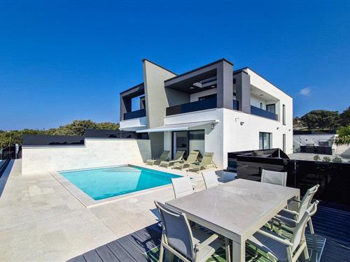 Holiday home - 6 persons -  - Dinarska - Pag - Mandre - 23251 - Mandre