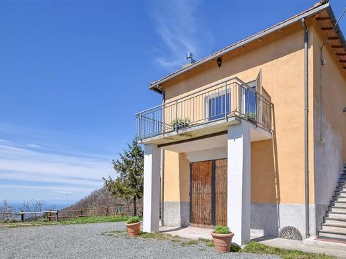Sommerhus - 9 personer -  - Località Baresi - 16030 - Castiglione Chiavarese