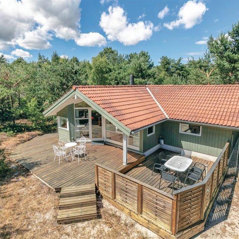 Sommerhus - 6 personer -  - Søhøjbakken - Østre Sømark - 3720 - Åkirkeby