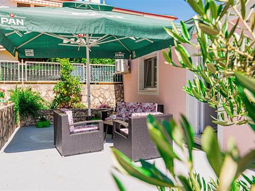 Holiday apartment - 2 persons -  - Aleksandra Curavica - Sibenik-Brodarica - 22010 - Brodarica