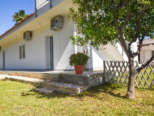 Sommerhus - 14 personer -  - V.Isole della Caledonia - 96100 - Siracusa